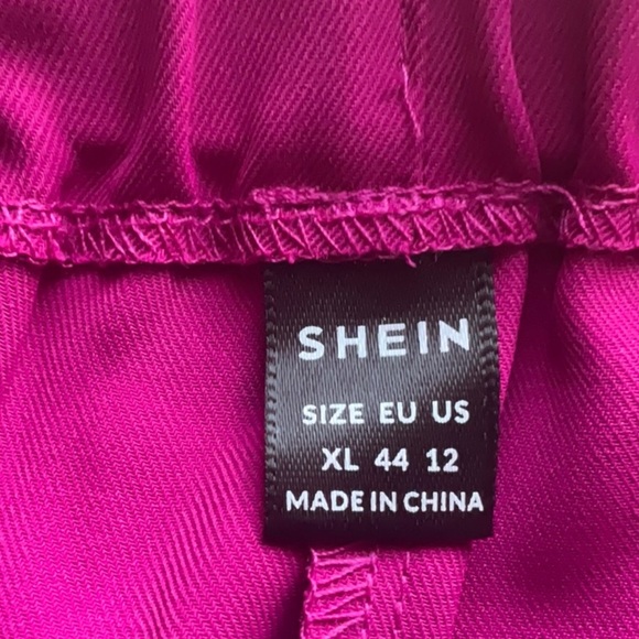Shein Women’s Magenta V-Neck Flounce Sleeves Barbiecore Short Set Size X-Large - Picture 6 of 11
